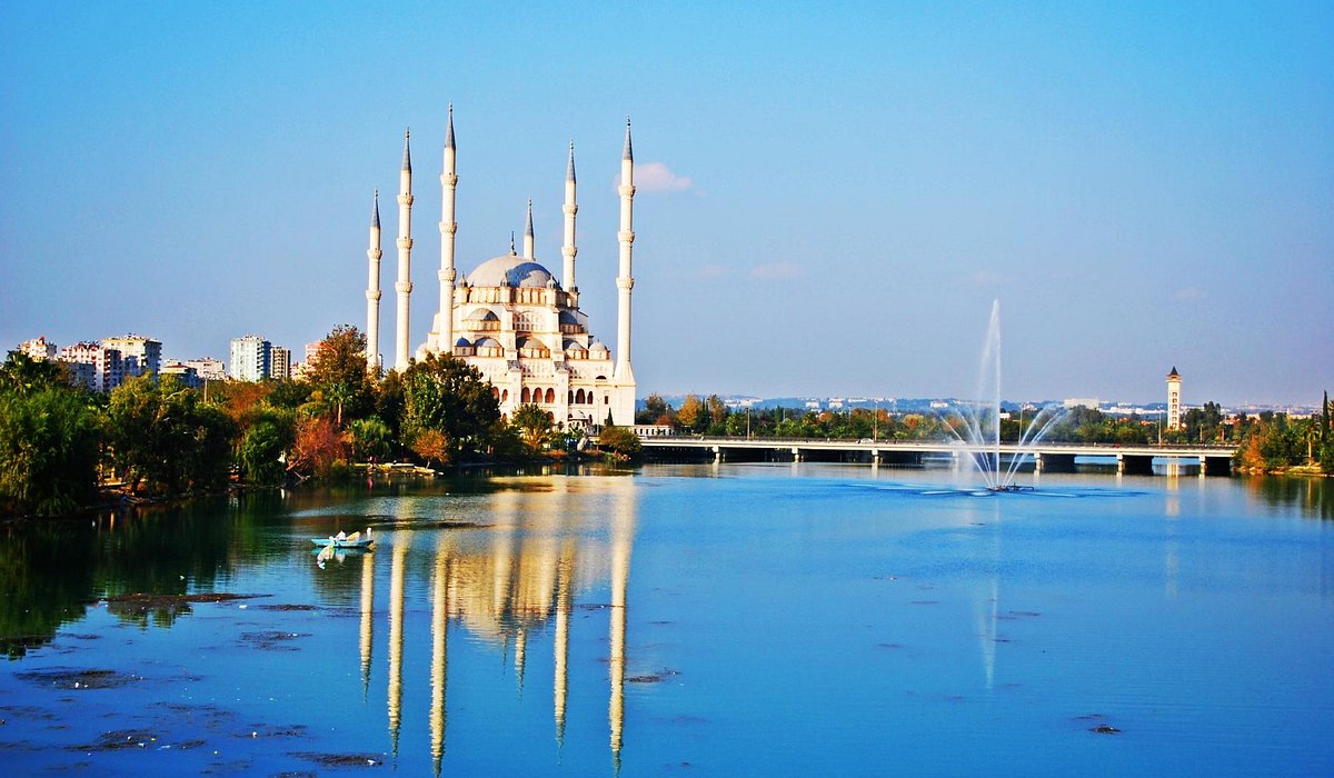 Adana Anında Teslim Araç Kiralama: Ekar Global ile Zaman Kaybetmeden Yola Çıkın!